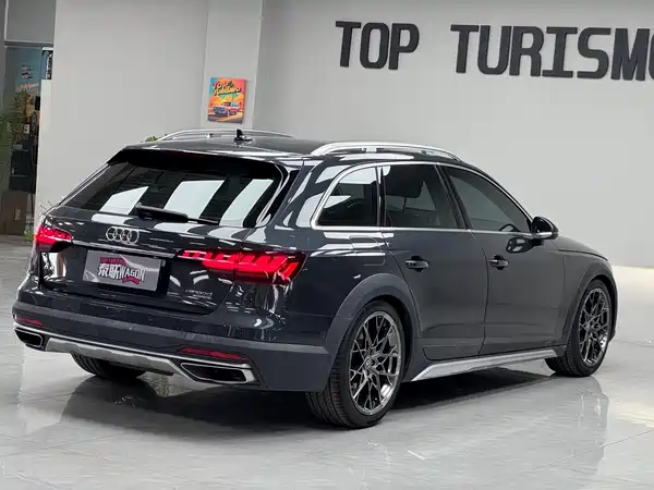 Audi A4 2021