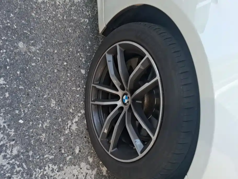 BMW 5 Series 2023