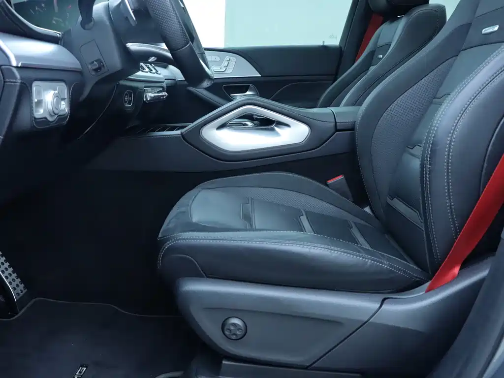 Mercedes-Benz GLE AMG 2020 — фото 5