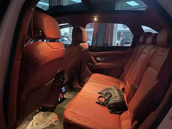 Bentley Bentayga 2016