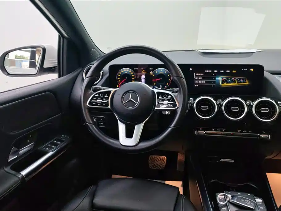 Mercedes-Benz B-Class 2023 — фото 15