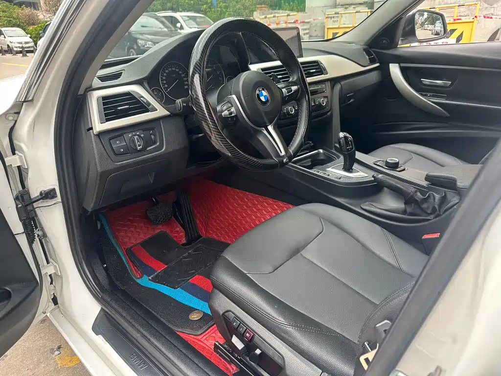BMW 3 Series 2015 — фото 15