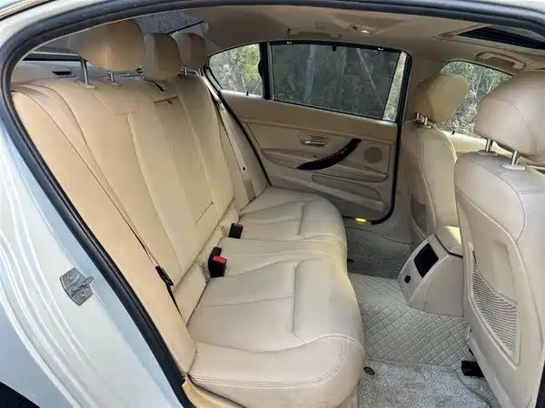 BMW 3 Series 2013