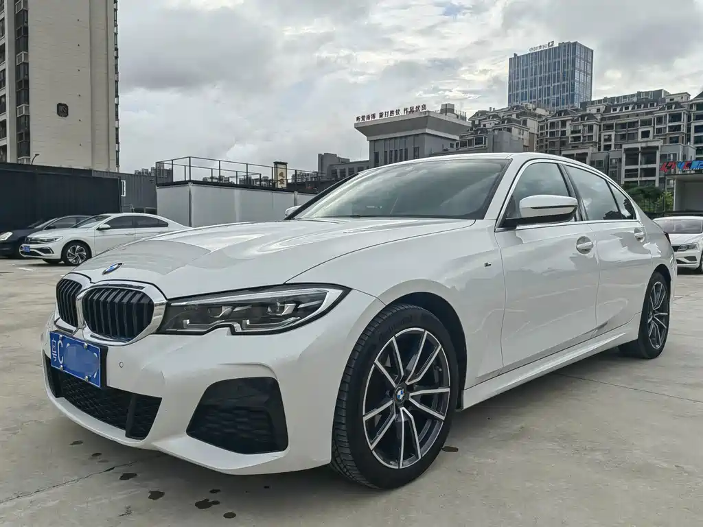 BMW 3 Series 2022