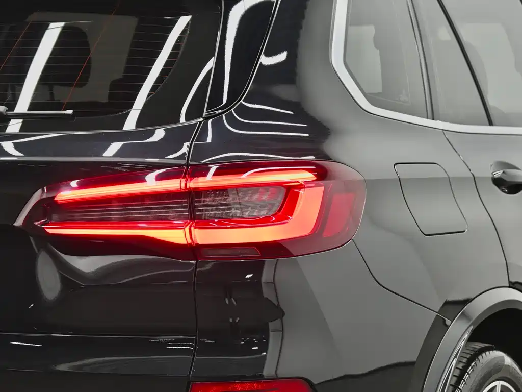 BMW X5 2023 — фото 38