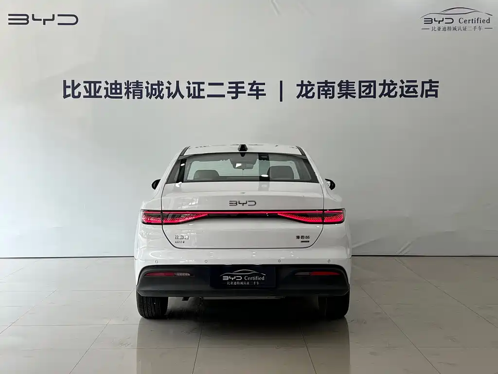BYD Seal 05 DM-i 2025 — фото 5