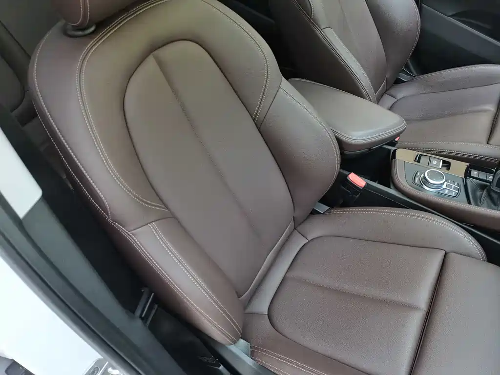 BMW X1 2021 — фото 15