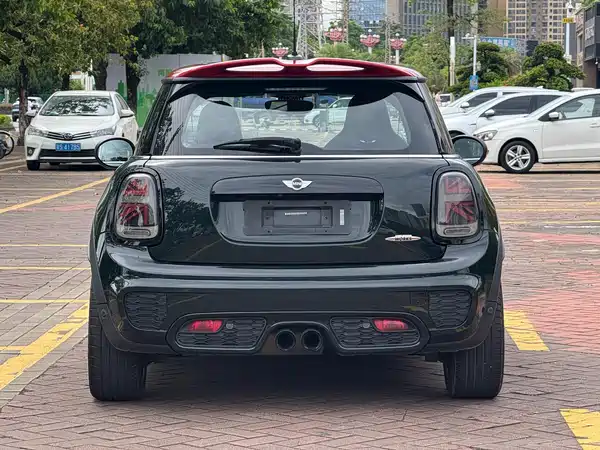 MINI JCW 2016