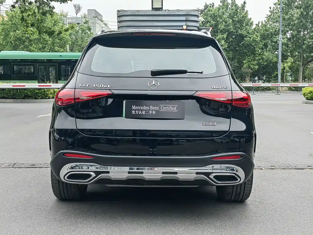 Mercedes-Benz GLC EV 2024 — фото 8