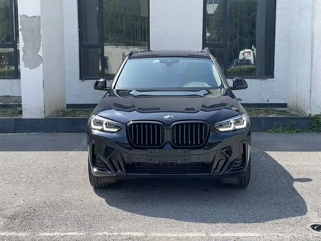 BMW X3 2022 — фото 11