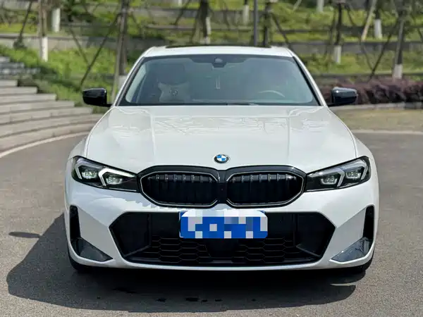 BMW 3 Series 2025