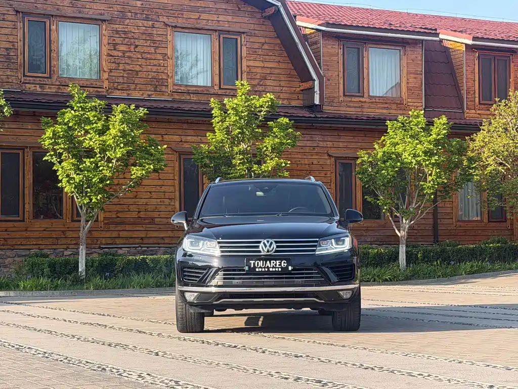 Volkswagen Touareg 2018 — фото 2
