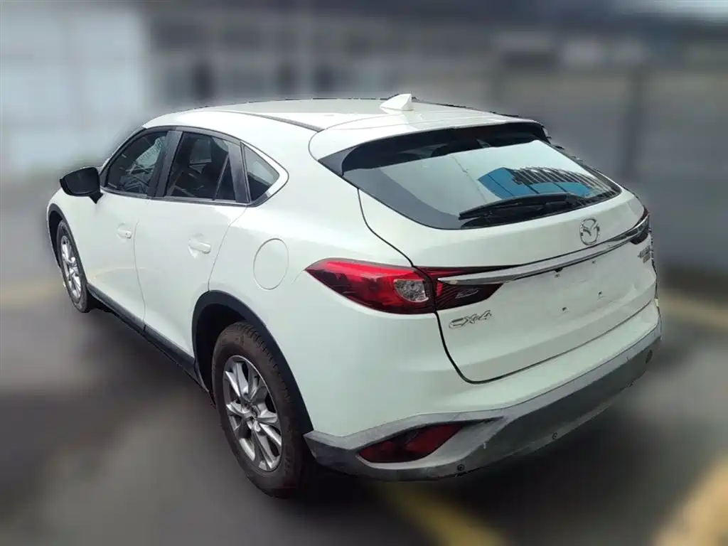 Mazda CX-4 2019 — фото 9