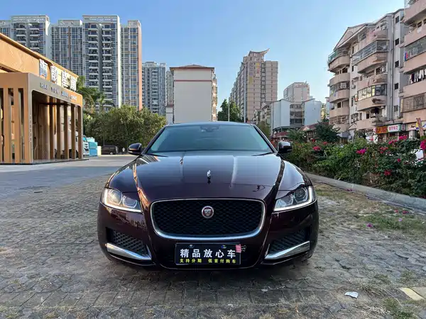Jaguar XFL 2017