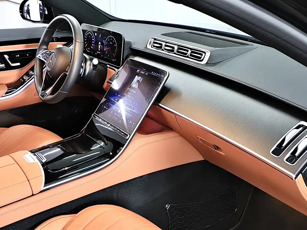 Mercedes-Benz S-Class 2025 — фото 15