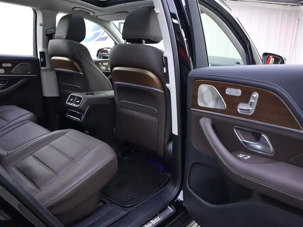 Mercedes-Benz GLS 2022 — фото 24
