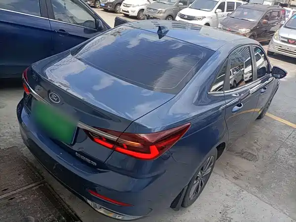 Ford Escort 2021