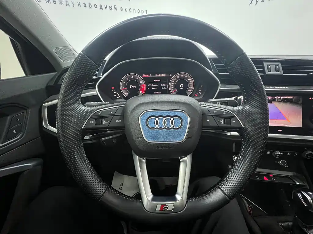 Audi Q3 Sportback 2022 — фото 21
