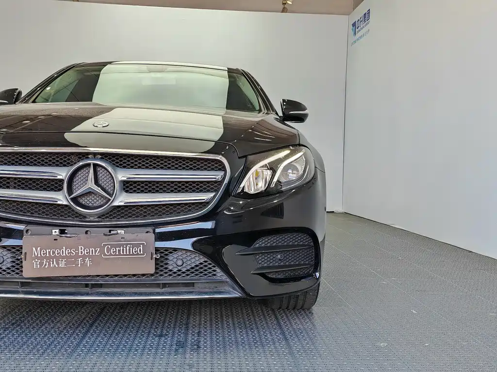 Mercedes-Benz E-Class 2020 — фото 18