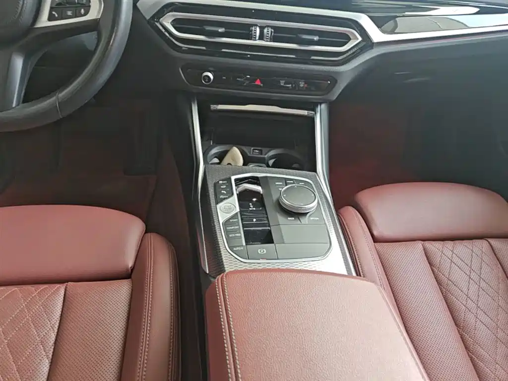BMW 3 Series 2023 — фото 14