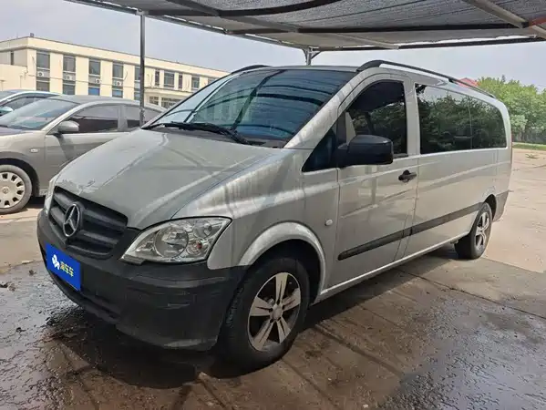 Mercedes-Benz Vito 2013