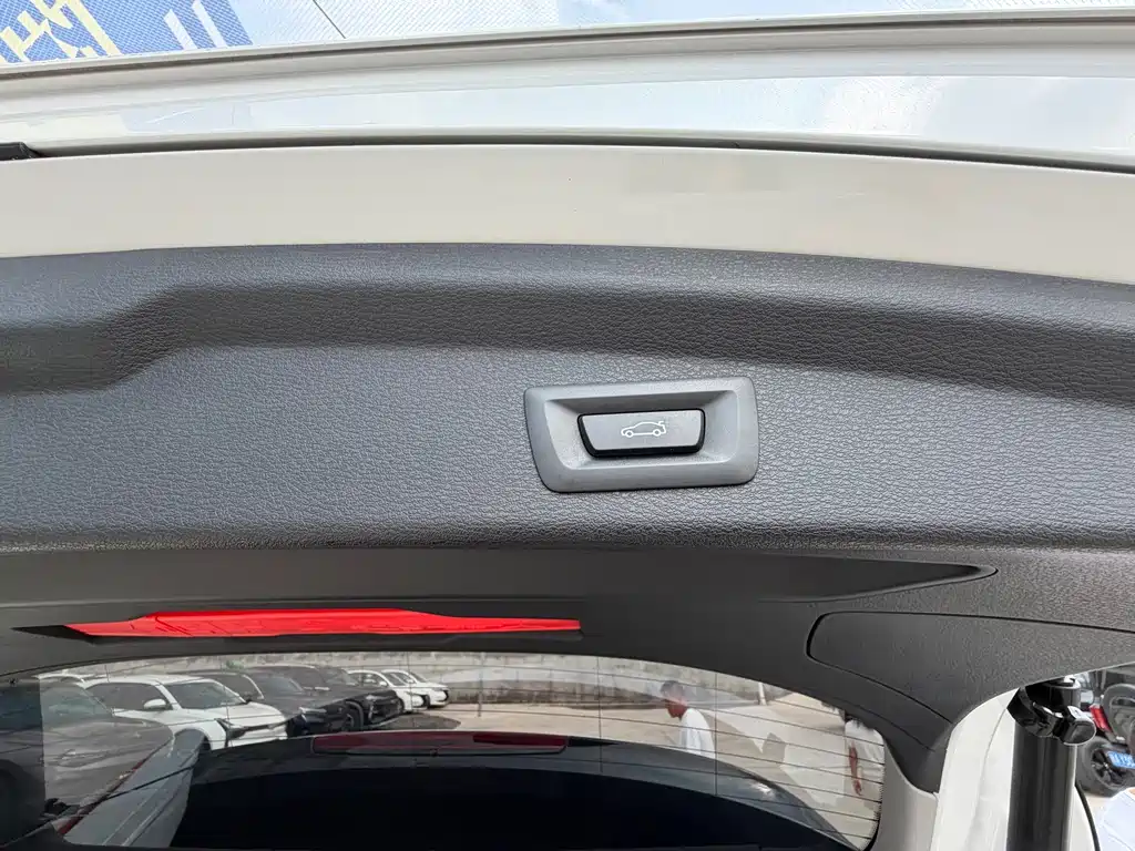 BMW X2 2023 — фото 17