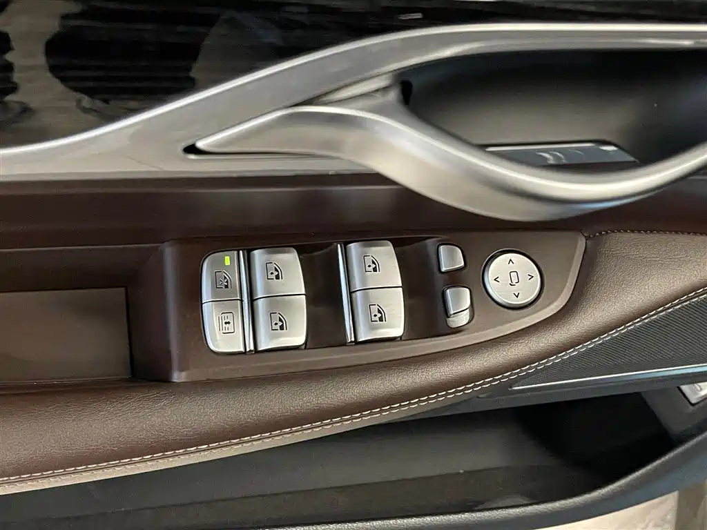 BMW 7 Series 2019 — фото 22