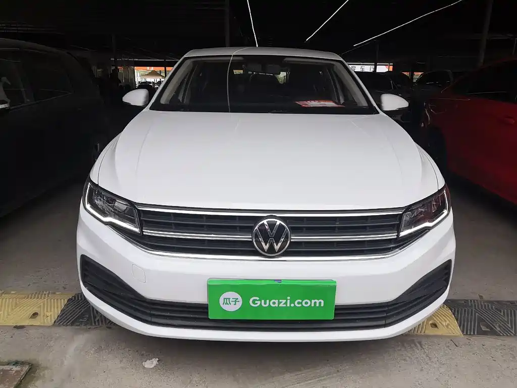 Volkswagen Bora 2021