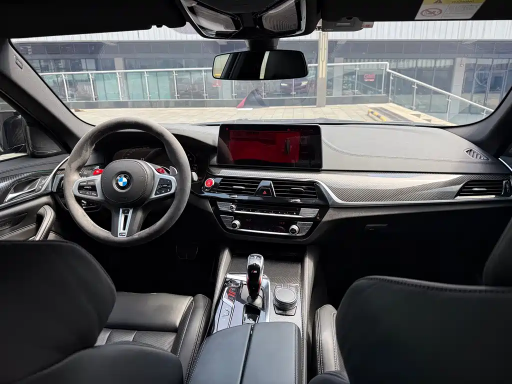 BMW M5 2021 — фото 12