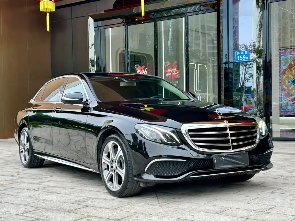Mercedes-Benz E-Class 2017 — фото 3