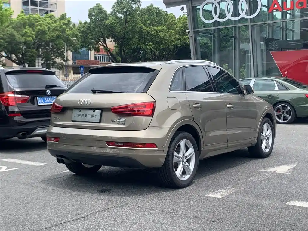 Audi Q3 2017 — фото 6