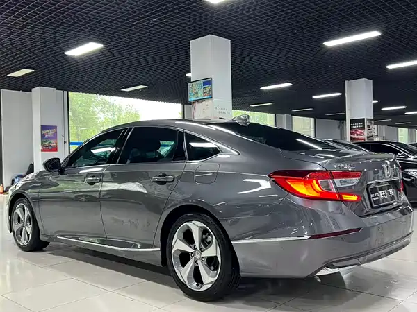 Honda Accord 2018