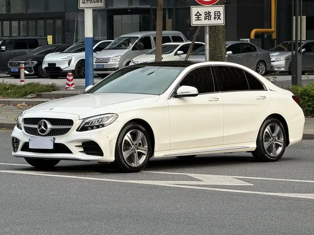 Mercedes-Benz C-Class 2020 — фото 1