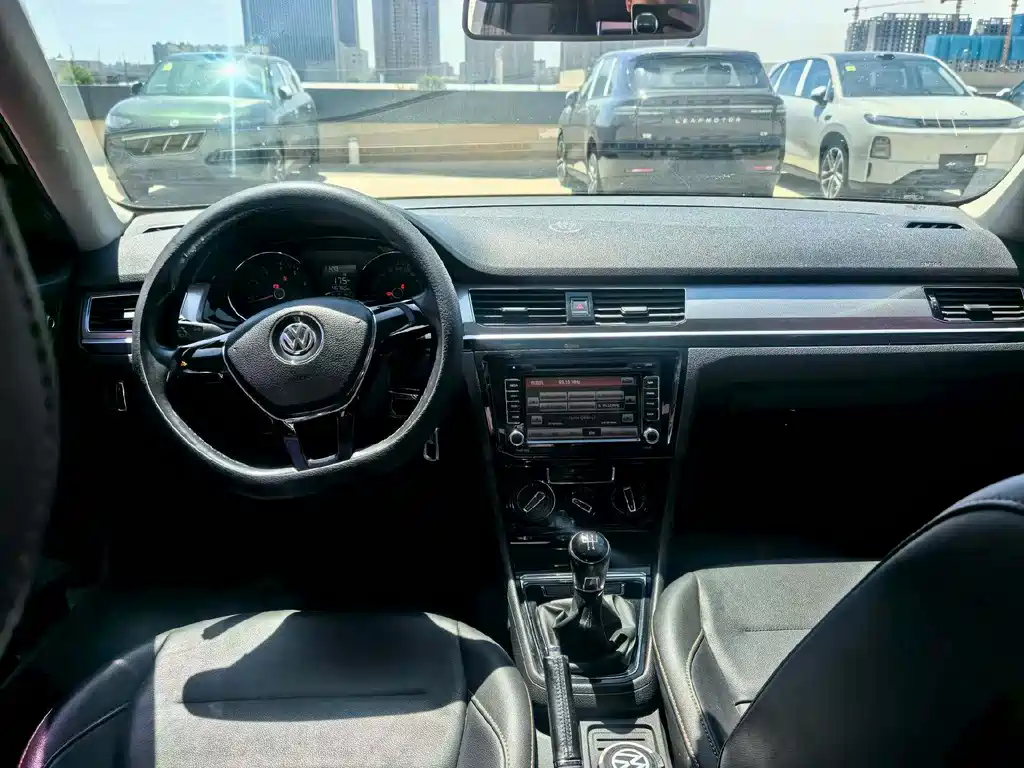 Volkswagen Bora 2016
