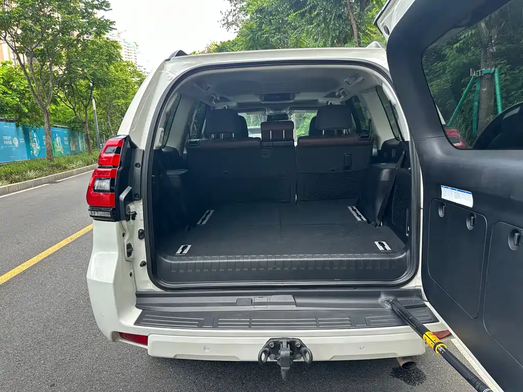 Toyota Prado 2018 — фото 15