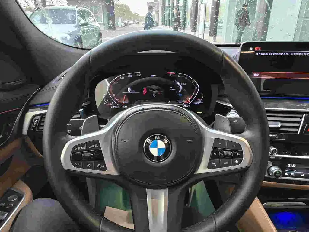 BMW 6 Series GT 2023 — фото 9