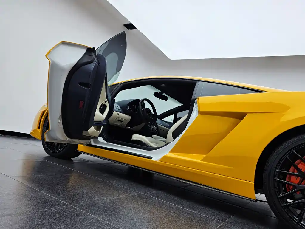 Lamborghini Gallardo 2013 — фото 38