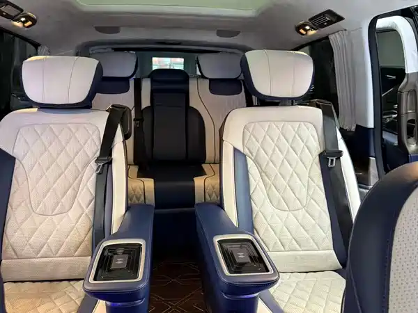 Mercedes-Benz V-Class 2021