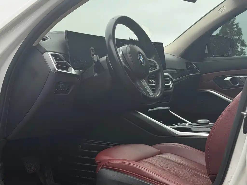 BMW 3 Series 2023