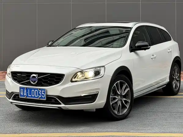 Volvo V60 2018