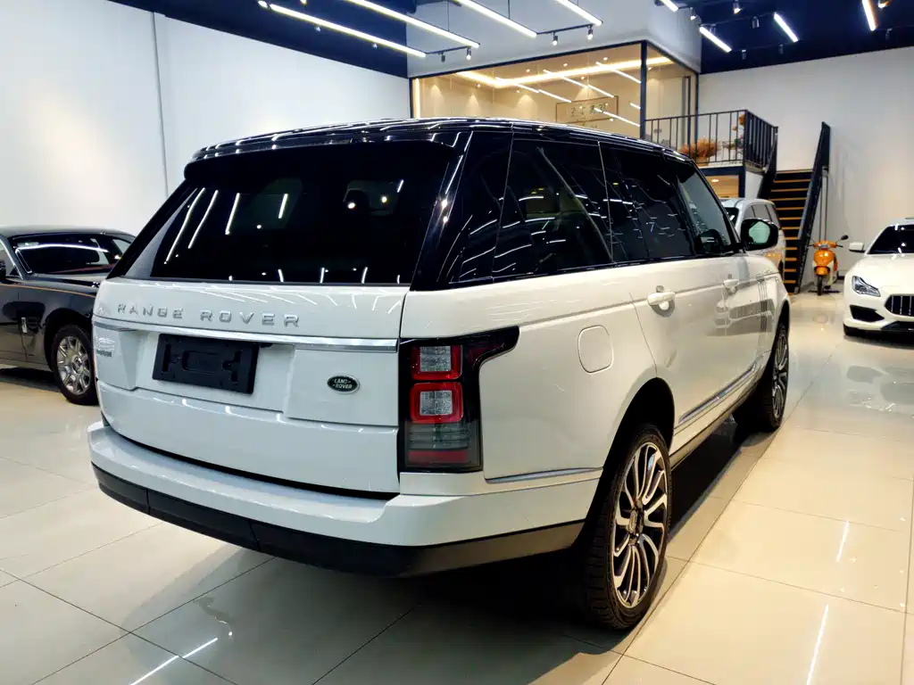 Land Rover Range Rover 2017 — фото 6