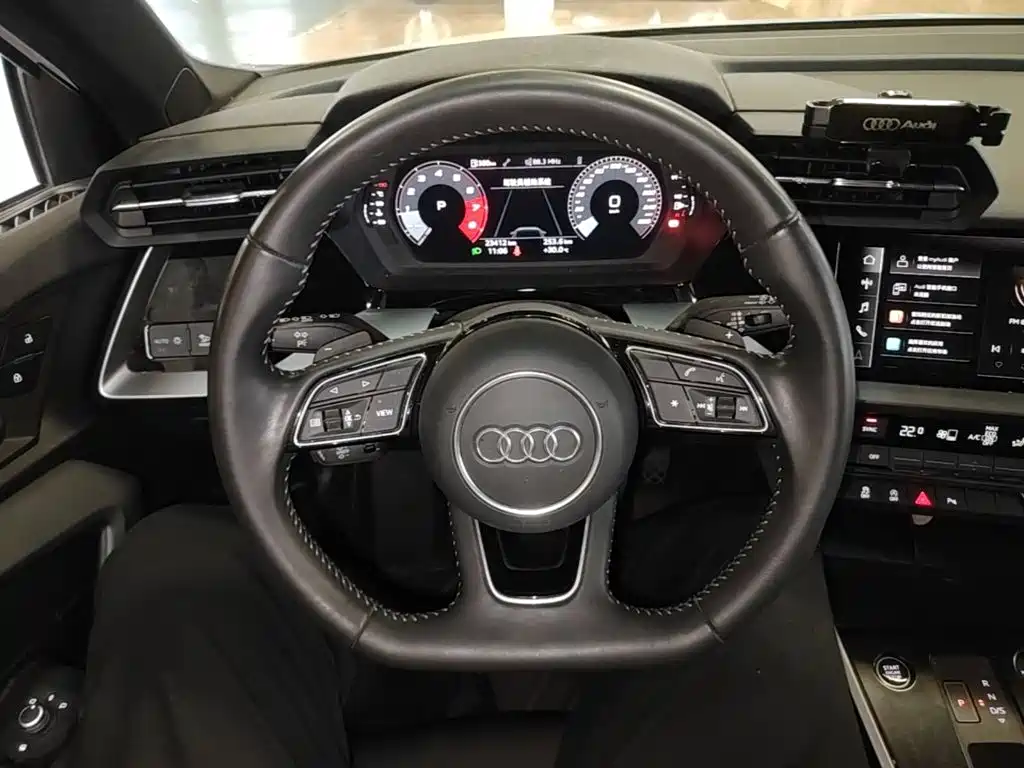 Audi A3 2022 — фото 11