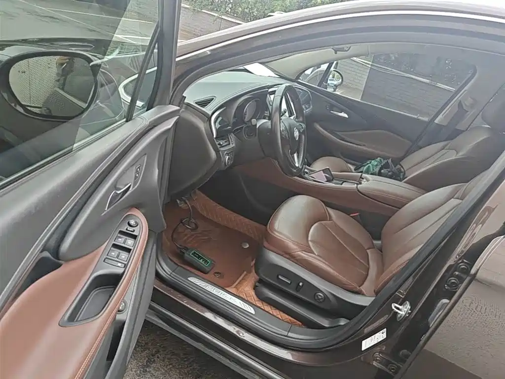 Buick Envision Plus 2020 — фото 16