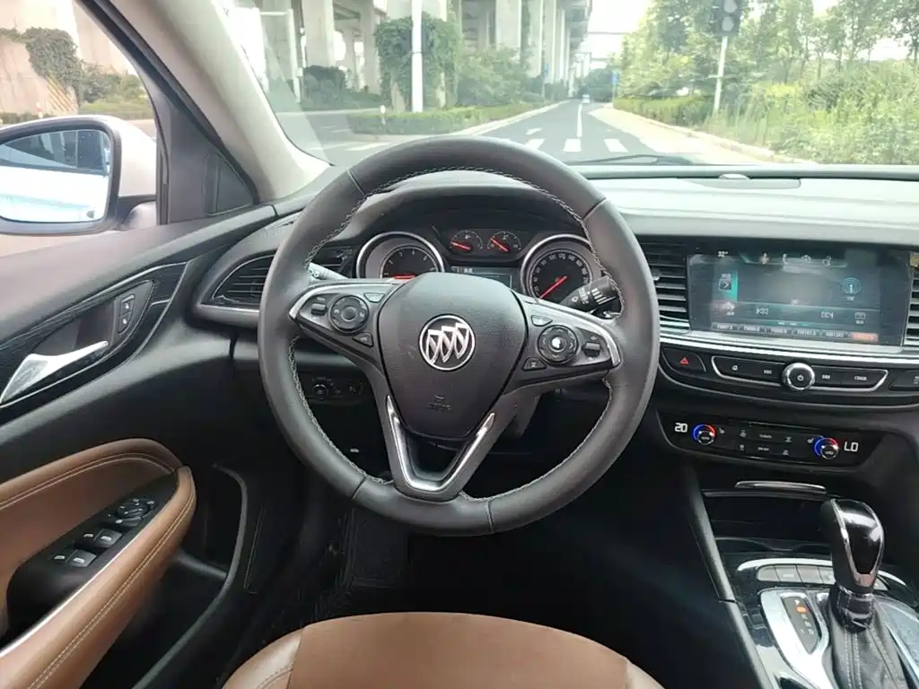 Buick Regal 2019 — фото 11