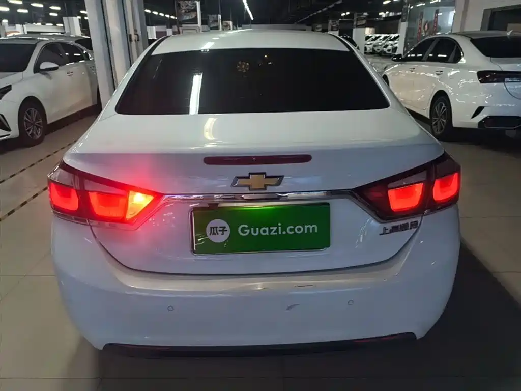 Chevrolet Cruze 2015 — фото 6
