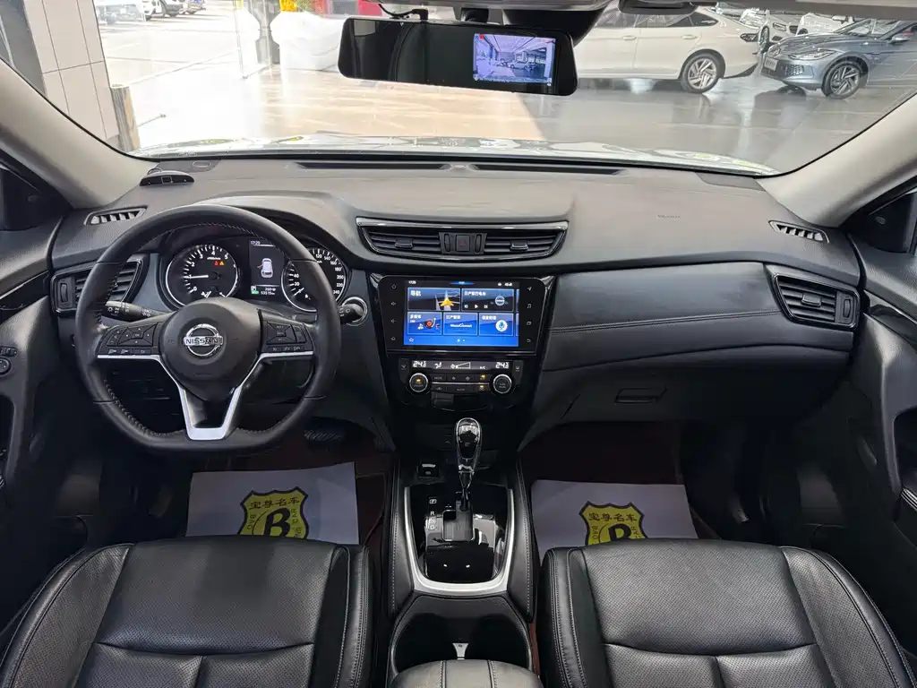 Nissan X-Trail 2020 — фото 10