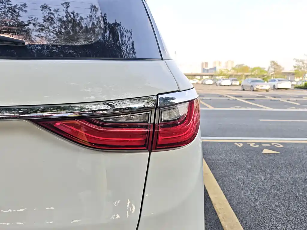 BYD MAX 2018 — фото 23