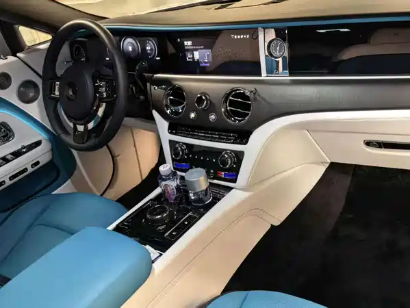 Rolls-Royce The Shining 2024