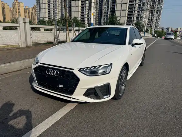Audi A4L 2022