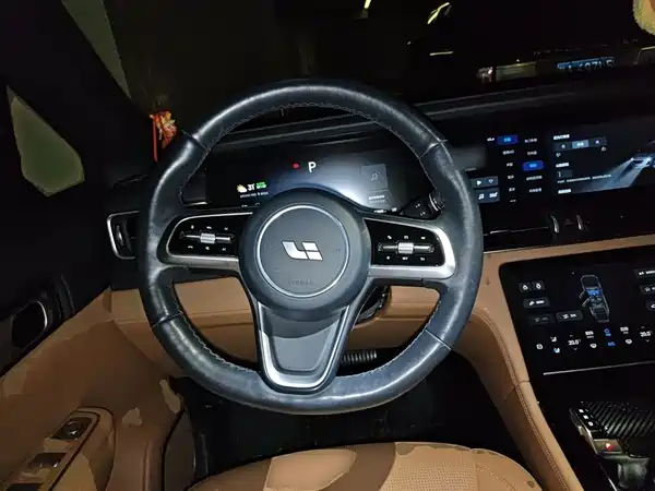 Li Auto ONE 2021